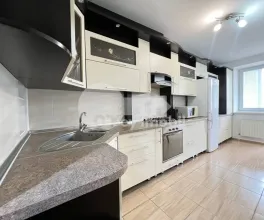 Apartament, Centru, PETRU MOVILĂ