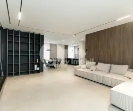 Casă, Botanica, PĂȘUNILOR