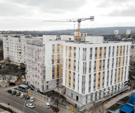 Apartament, STRĂȘENI