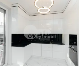 Casă, Botanica, PĂȘUNILOR