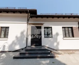 Spațiu comercial, Centru, ALEXANDRU LĂPUȘNEANU