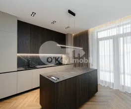 Townhouse, Centru, DÎMBULUI