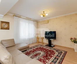 Casă, Centru, DÎMBULUI