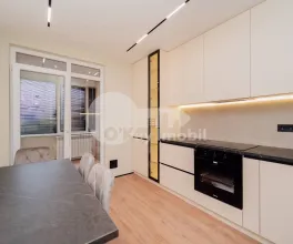 Apartament, Buiucani, VASILE LUPU