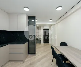 Apartament, Durlești, NICOLAE DIMO