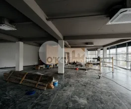 Spațiu comercial, STĂUCENI