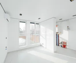 Spațiu comercial, Râșcani, CORNEȘTI