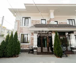 Townhouse, Centru, MELESTIU