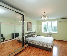 Apartament, Centru, TOMA CIORBĂ