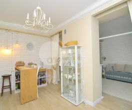 Casă, Centru, MOARA ROȘIE