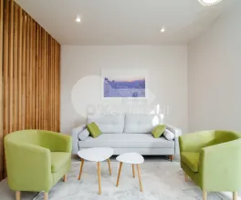 Casă, Centru, GEORGE MENIUC