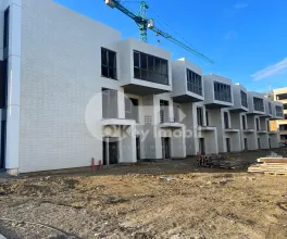 Townhouse,Buiucani, GHIOCEILOR